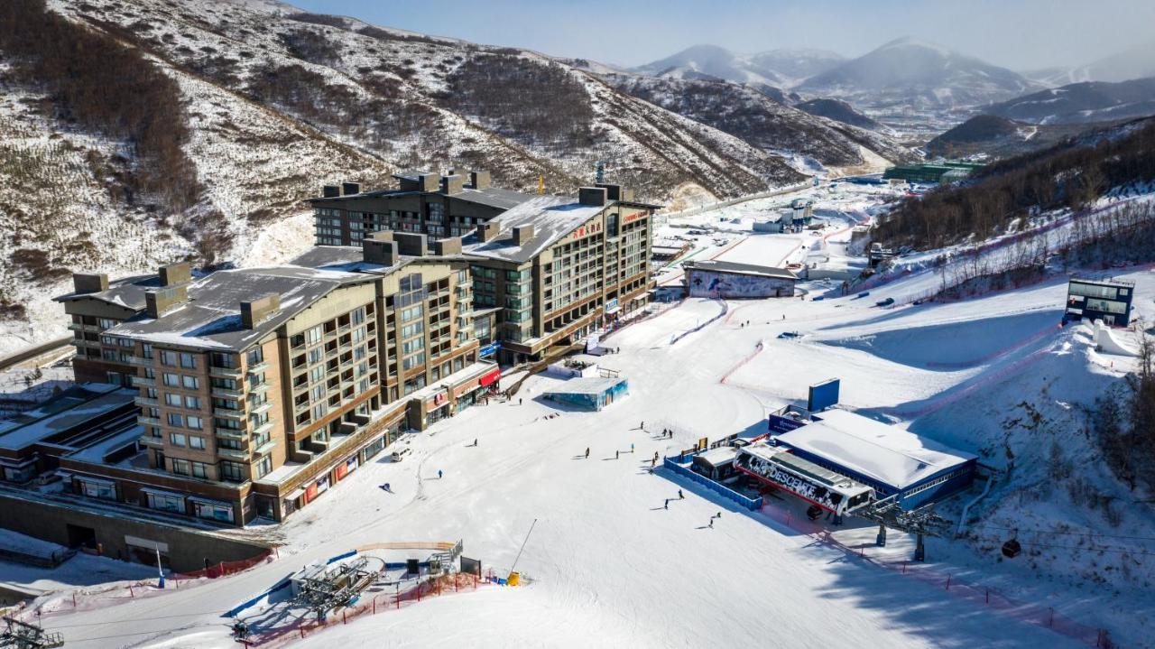 Готель Genting Grand Chongli Екстер'єр фото