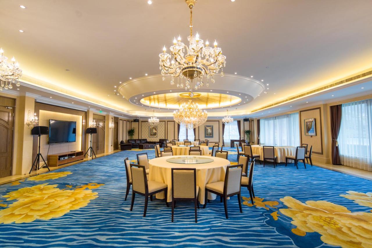 Готель Genting Grand Chongli Екстер'єр фото